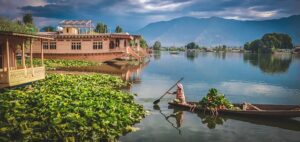 Srinagar, what is jammu and kashmir famous for